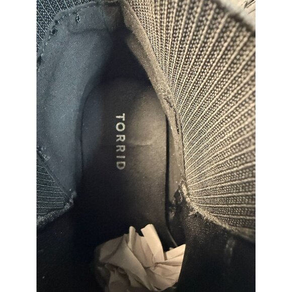 Torrid Ankle Boots Womens Size 8.5WW Black Faux Leather Block Heel Shoes - Picture 12 of 14